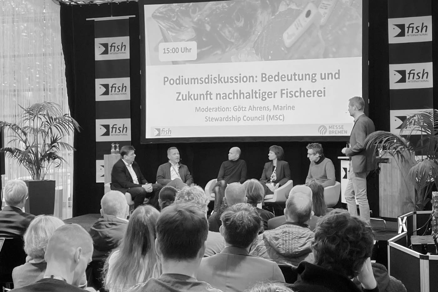 Podiumsdiskussion zur Zukunft nachhaltiger Fischerei auf der fish international